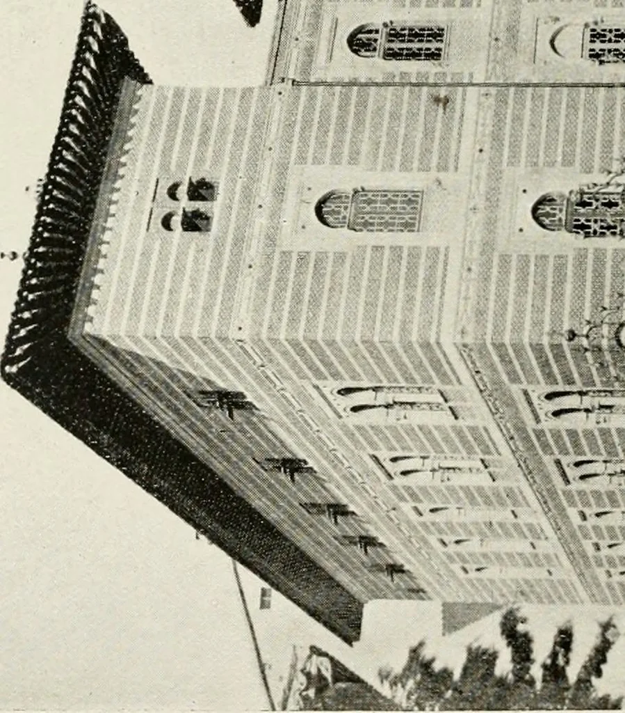 An illustration from Madrid : an historical description and handbook of the Spanish Capital, 1909, leaf 263