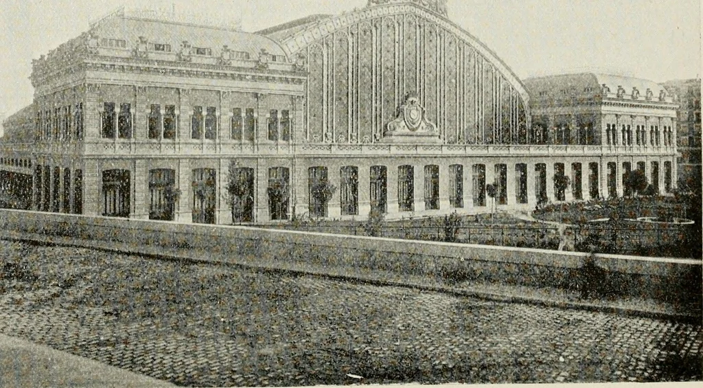 An illustration from Madrid : an historical description and handbook of the Spanish Capital, 1909, leaf 283