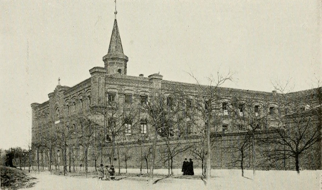 An illustration from Madrid : an historical description and handbook of the Spanish Capital, 1909, leaf 299