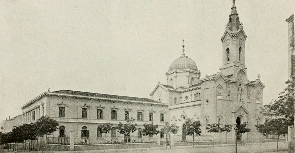 An illustration from Madrid : an historical description and handbook of the Spanish Capital, 1909, leaf 309