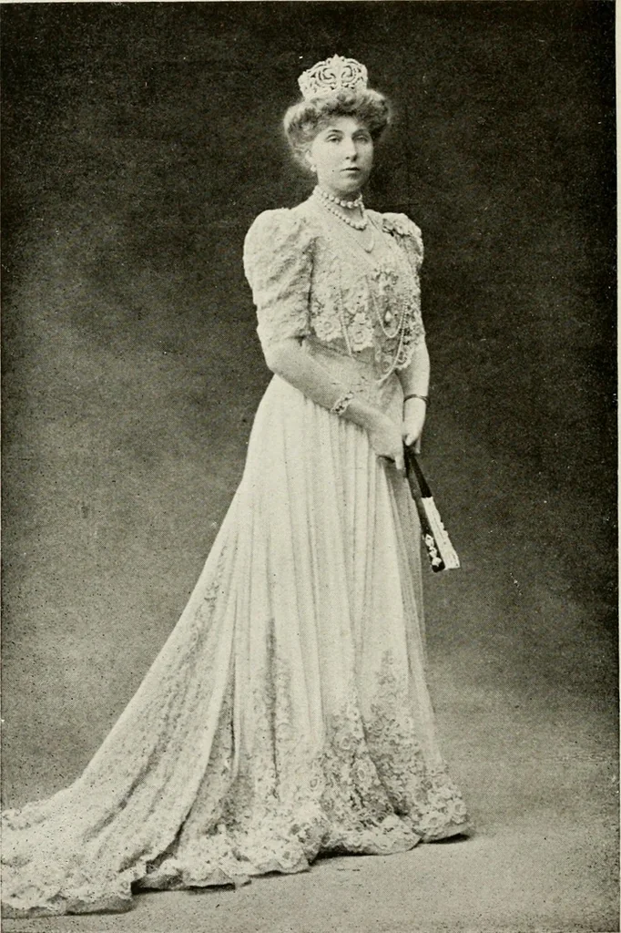An illustration from Madrid : an historical description and handbook of the Spanish Capital, 1909, leaf 537