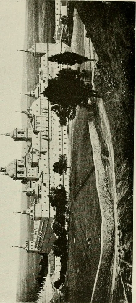 An illustration from Madrid : an historical description and handbook of the Spanish Capital, 1909, leaf 550