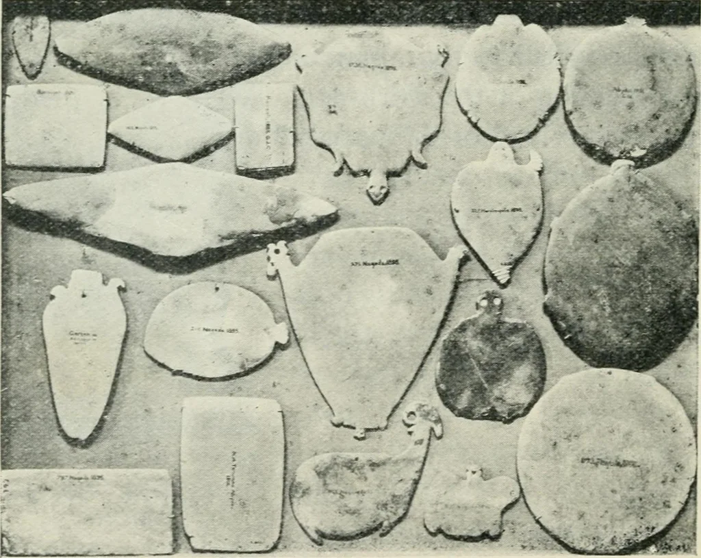 An illustration from Manual of Egyptian archæology and guide to the study of antiquities in Egypt. For the use of students and travellers, 1914, leaf 301