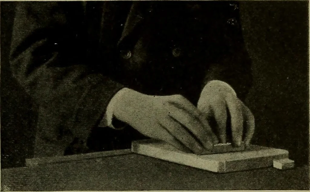 An illustration from Manual training for the rural schools; a group of farm and farm home woodworking problems, 1922, leaf 16