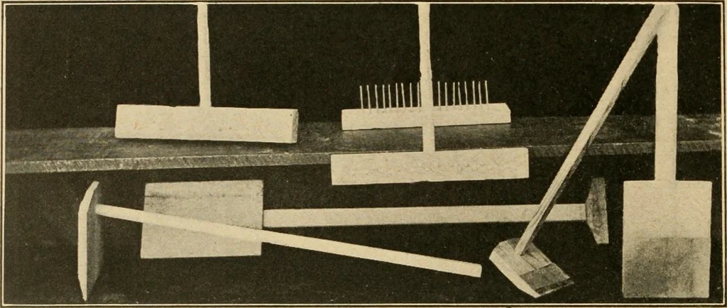 An illustration from Manual training--play problems; constructive work for boys and girls based on the play interest, 1917, leaf 143