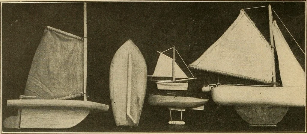 An illustration from Manual training--play problems; constructive work for boys and girls based on the play interest, 1917, leaf 151