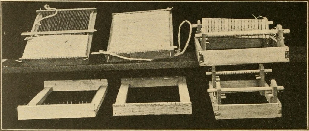 An illustration from Manual training--play problems; constructive work for boys and girls based on the play interest, 1917, leaf 161