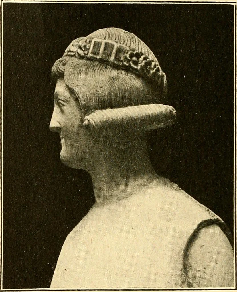 An illustration from Manuel d'archeologie francaise depuis les temps mérovingiens jusqu'à la renaissance .., 1902, leaf 173