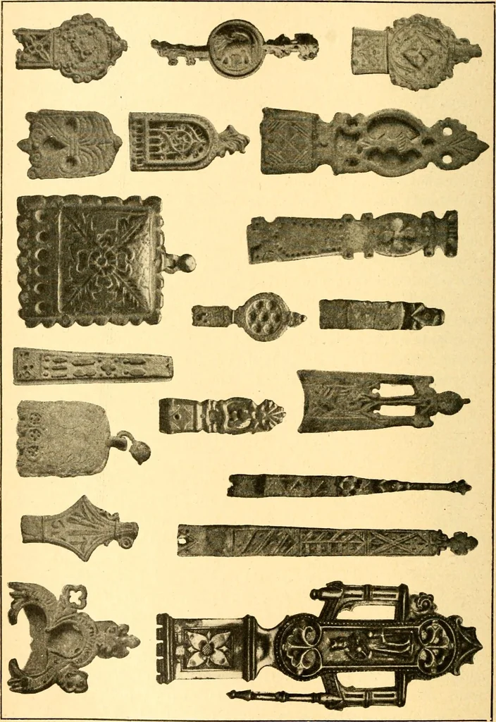 An illustration from Manuel d'archeologie francaise depuis les temps mérovingiens jusqu'à la renaissance .., 1902, leaf 319