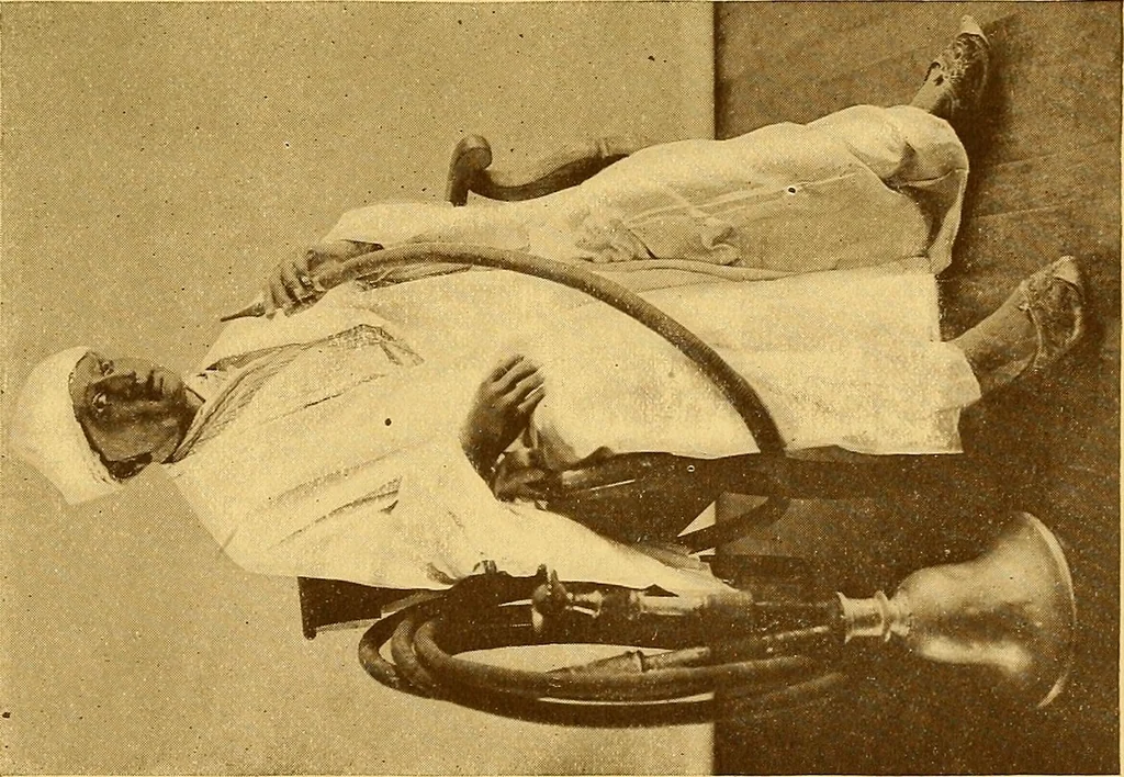 An illustration from The Marine room of the Peabody museum of Salem, 1921, leaf 220