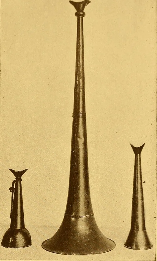 An illustration from The Marine room of the Peabody museum of Salem, 1921, leaf 250