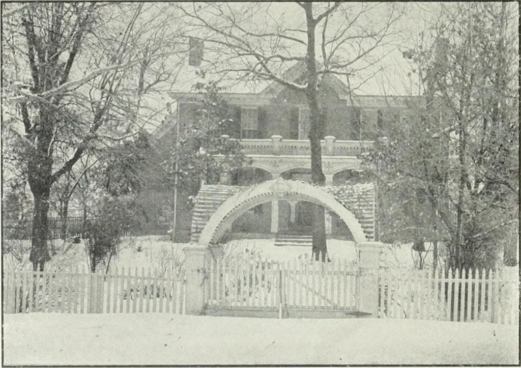 An illustration from McLeansboro, Illinois illustrated : special supplement to the McLeansboro times, 1910, leaf 34