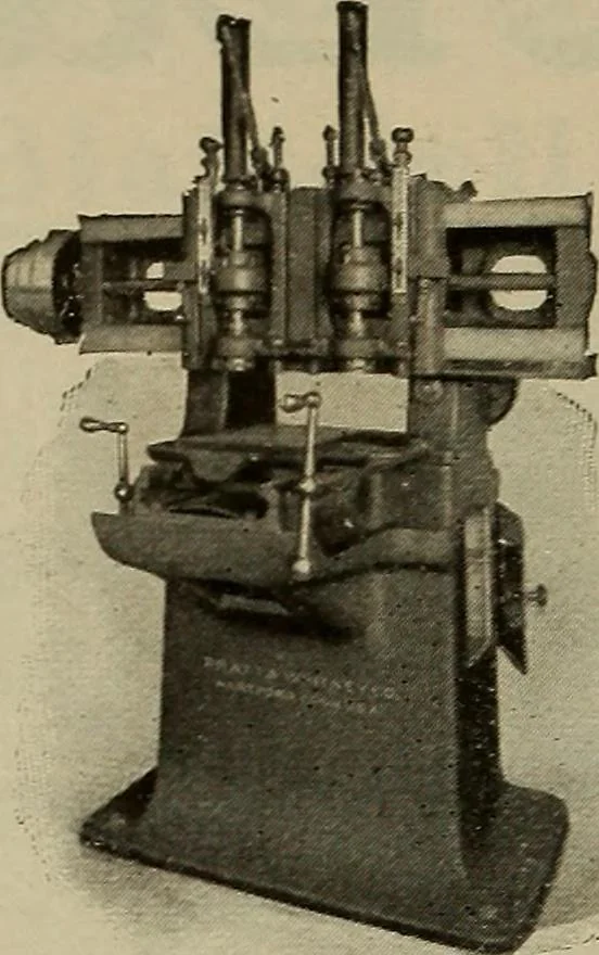 An illustration from The mechanical index, 1904. A complete index to the names and addresses of all manufacturers in the United States of mechanical appliances, machinery and tools operated by steam, electricity, water, hand or foot power, 1904, leaf 995
