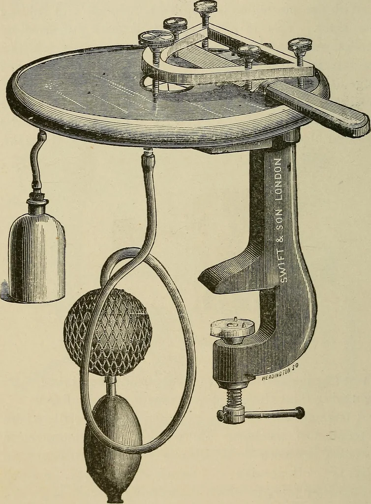 An illustration from Medical microscopy : a guide to the use of the microscope in medical practice, 1898, leaf 49