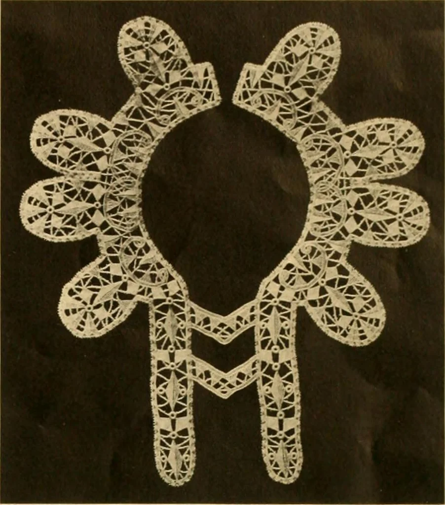 An illustration from Medici lace and the art of making it, 1908, leaf 10