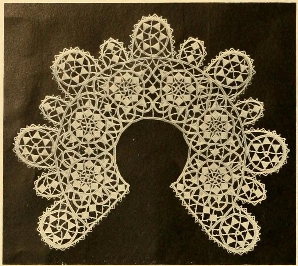 An illustration from Medici lace and the art of making it, 1908, leaf 7