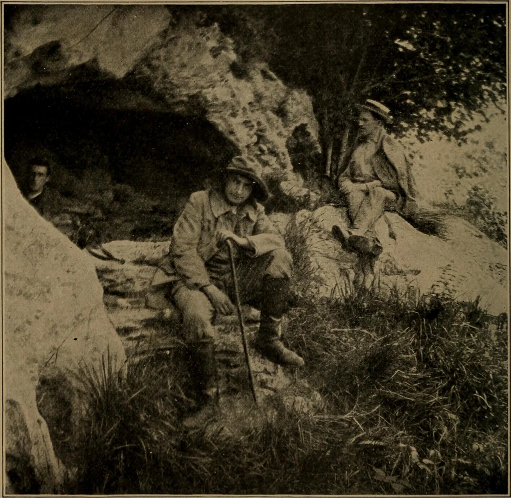 An illustration from Men of the old stone age, their environment, life and art, 1918, leaf 445