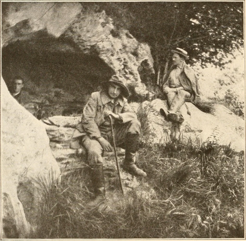 An illustration from Men of the old stone age, their environment, life and art, 1916, leaf 439