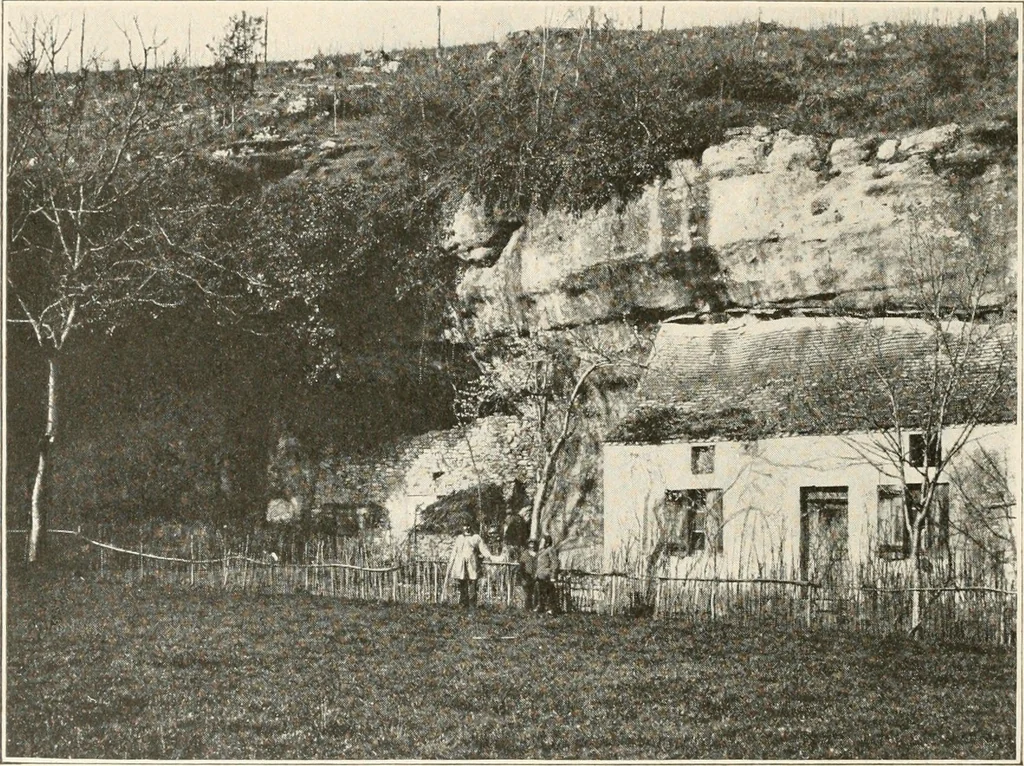 An illustration from Men of the old stone age : their environment, life and art, 1915, leaf 433