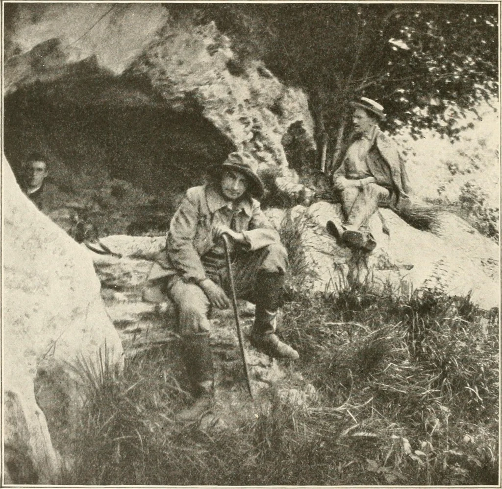 An illustration from Men of the old stone age : their environment, life and art, 1915, leaf 435