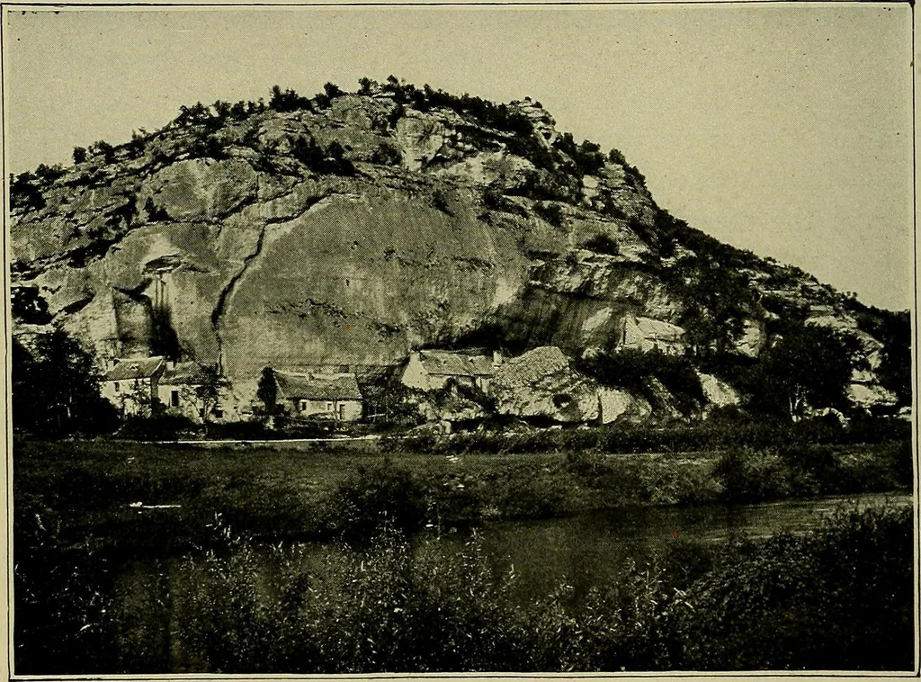 An illustration from Men of the old stone age, their environment, life and art, 1918, leaf 339