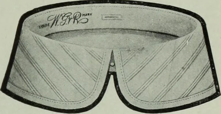 An illustration from Men's wear of Canada (April-December 1911), 1911, leaf 12