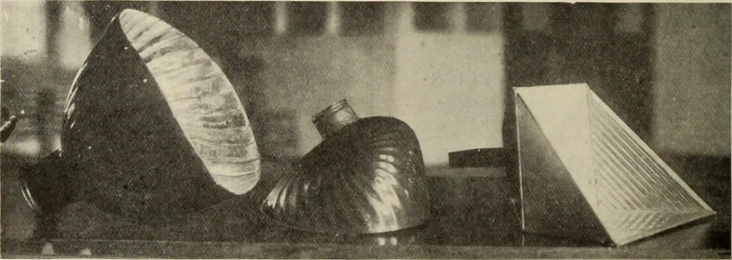 An illustration from Men's wear of Canada (January-December 1912), 1912, leaf 251