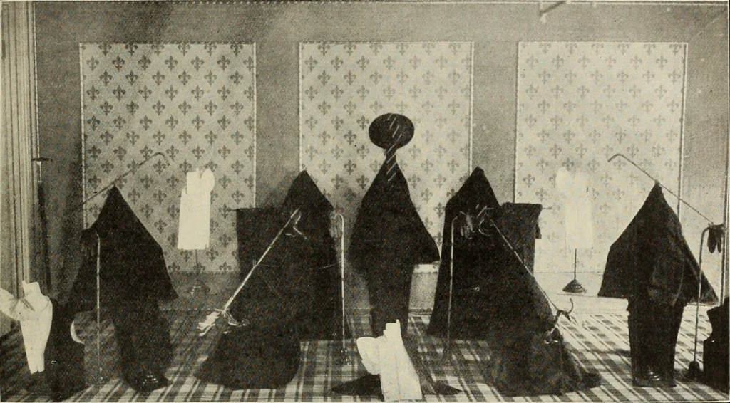 An illustration from Men's wear of Canada (January-December 1912), 1912, leaf 346