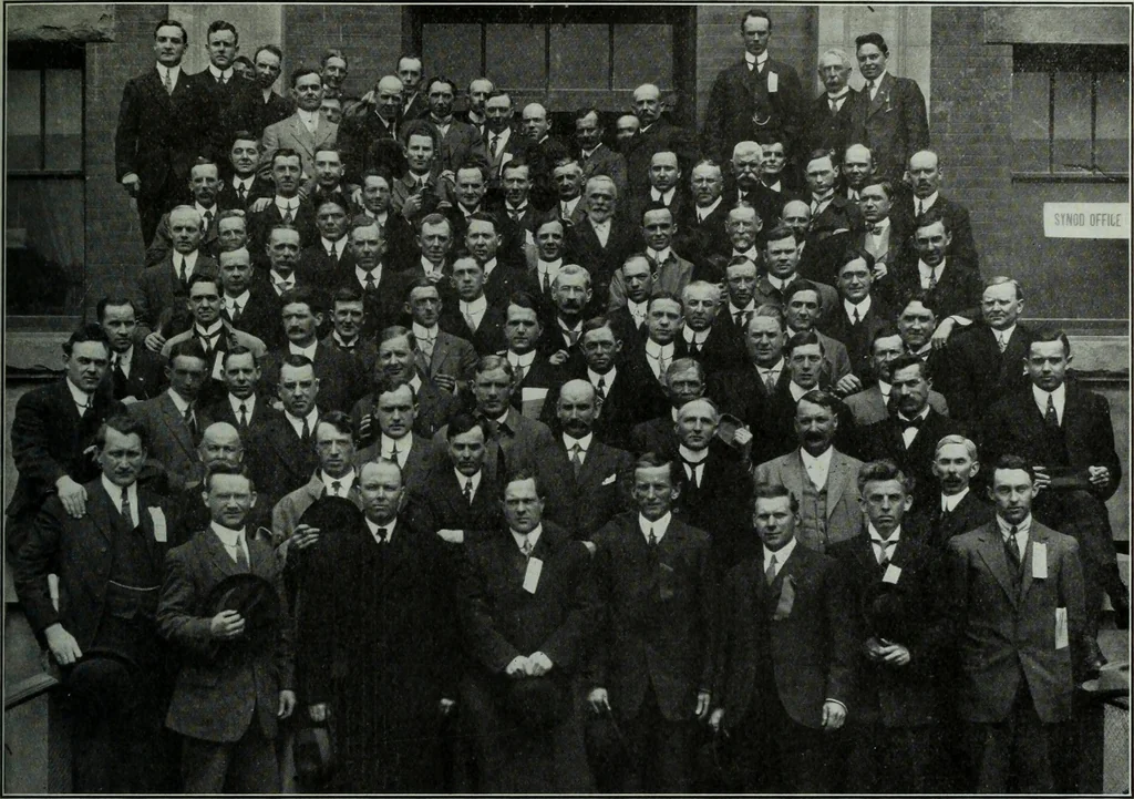 An illustration from Men's wear of Canada (January-December 1914), 1914, leaf 248