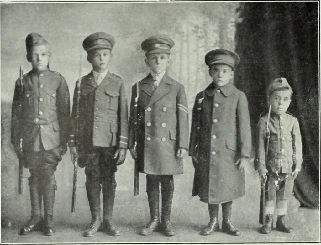 An illustration from Men's wear of Canada (January-December 1915), 1915, leaf 603