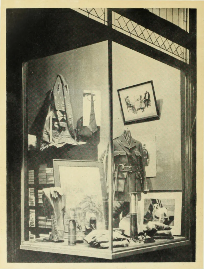 An illustration from Men's wear of Canada (January-December 1915), 1915, leaf 697