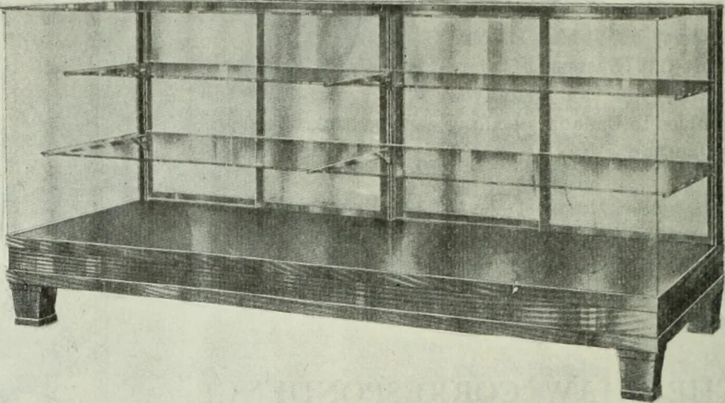 An illustration from Men's wear of Canada (January-December 1915), 1915, leaf 77