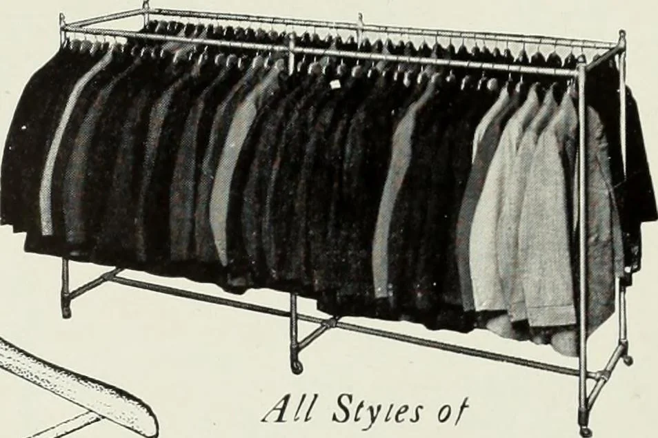 An illustration from Men's wear of Canada (January-December 1916), 1916, leaf 140