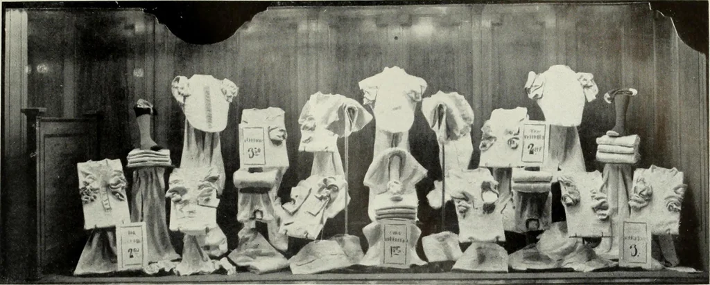An illustration from Men's wear of Canada (January-December 1916), 1916, leaf 756