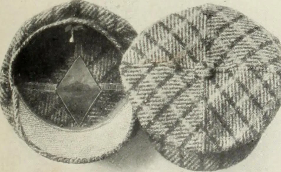 An illustration from Men's wear of Canada (January-December 1916), 1916, leaf 8