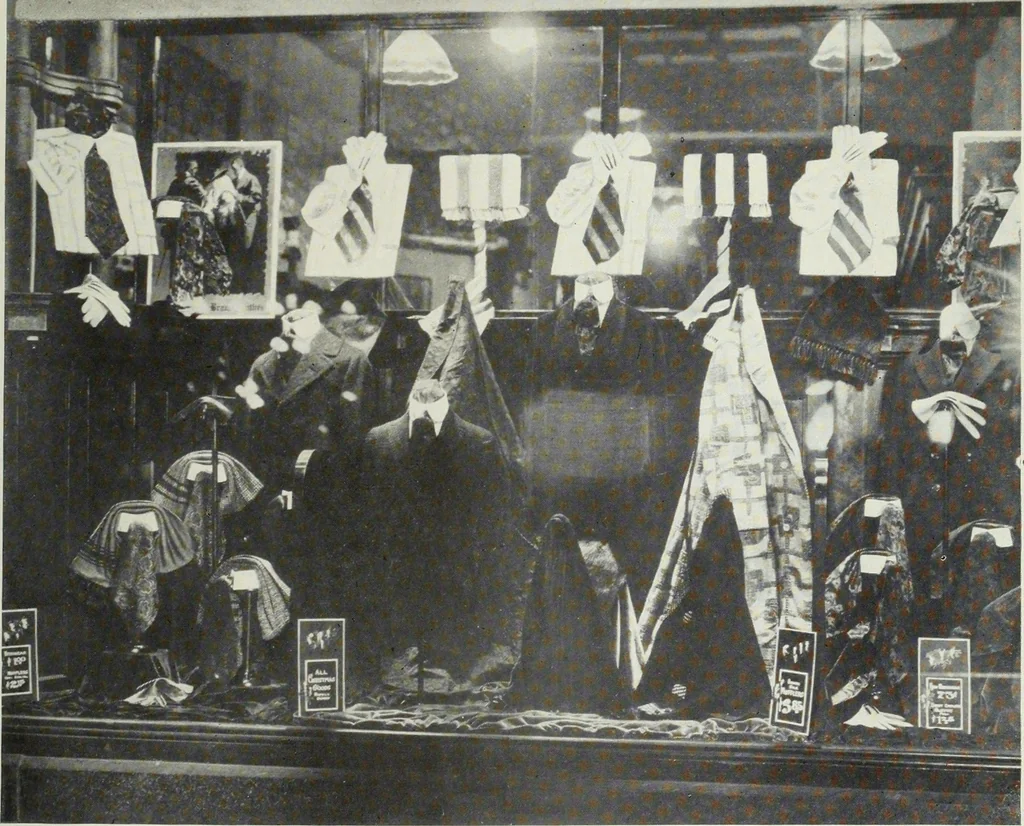An illustration from Men's wear of Canada (January-December 1917), 1917, leaf 118