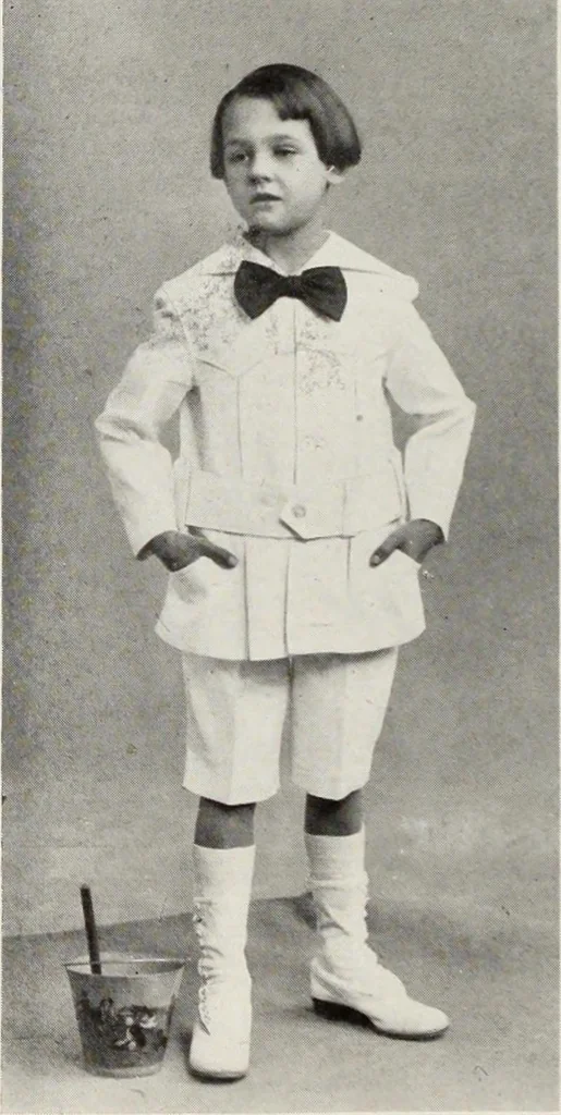 An illustration from Men's wear of Canada (January-December 1917), 1917, leaf 447