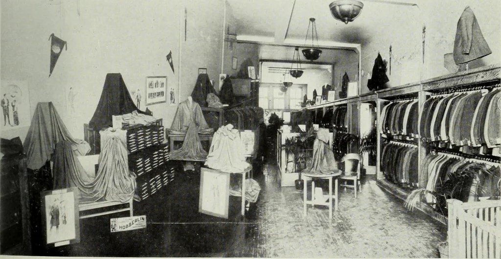 An illustration from Men's wear of Canada (January-December 1917), 1917, leaf 600