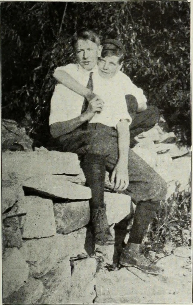 An illustration from Men's wear of Canada (January-December 1917), 1917, leaf 756