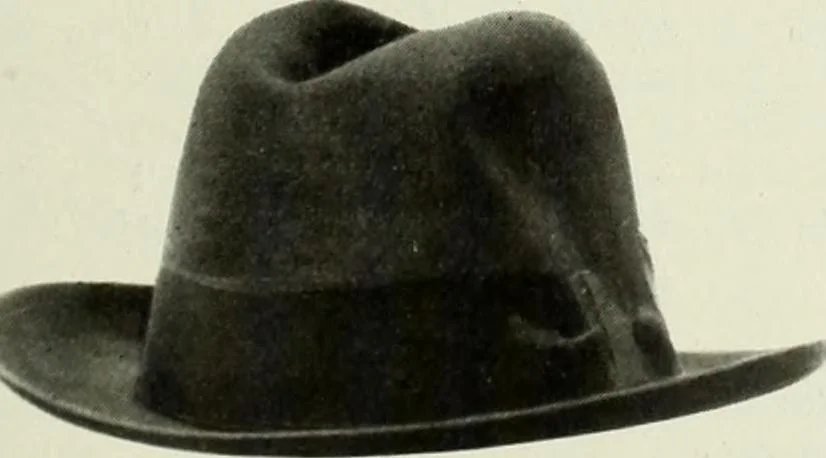 An illustration from Men's wear of Canada (January-December 1918), 1918, leaf 300