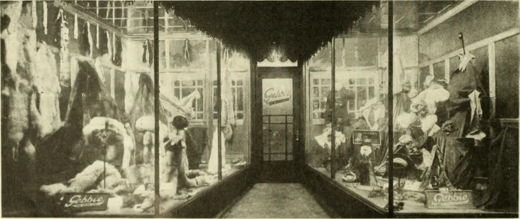 An illustration from Men's wear of Canada (January-December 1918), 1918, leaf 43
