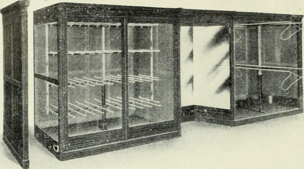 An illustration from Men's wear of Canada (January-December 1918), 1918, leaf 649
