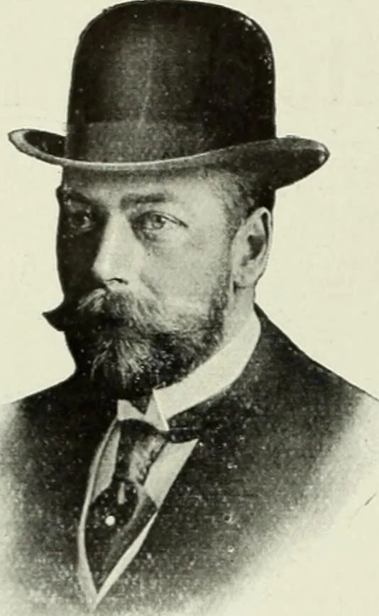 An illustration from Men's wear of Canada (January-December 1918), 1918, leaf 659