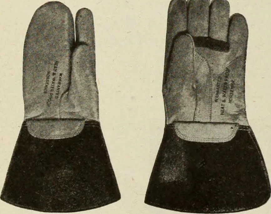 An illustration from Men's wear of Canada (January-December 1919), 1919, leaf 143