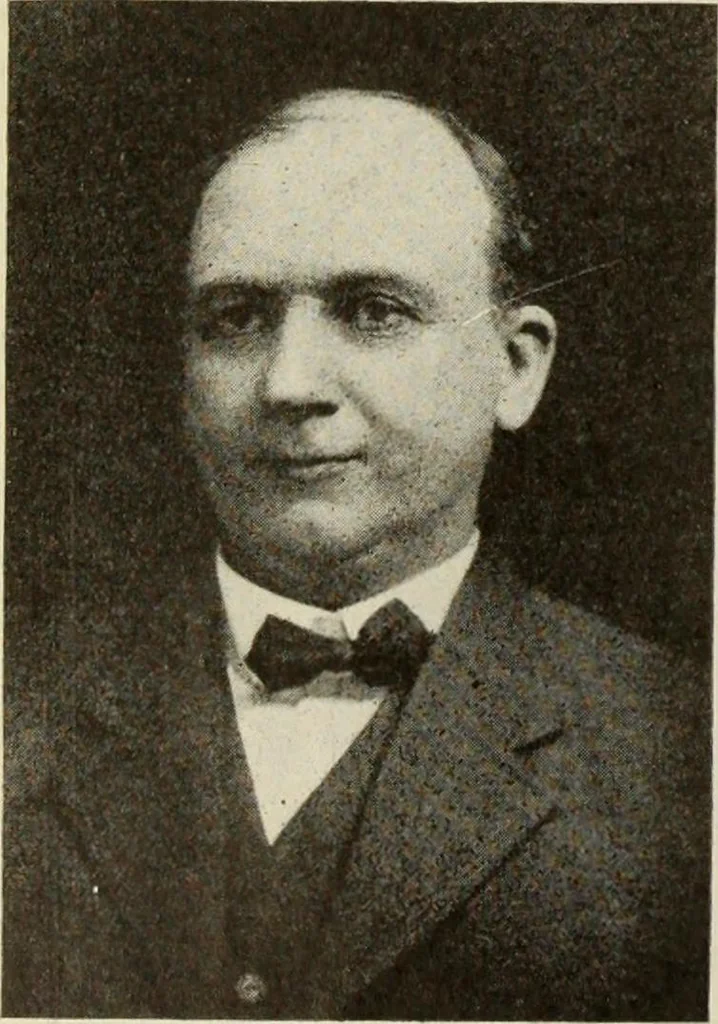An illustration from Men's wear of Canada (January-December 1919), 1919, leaf 783