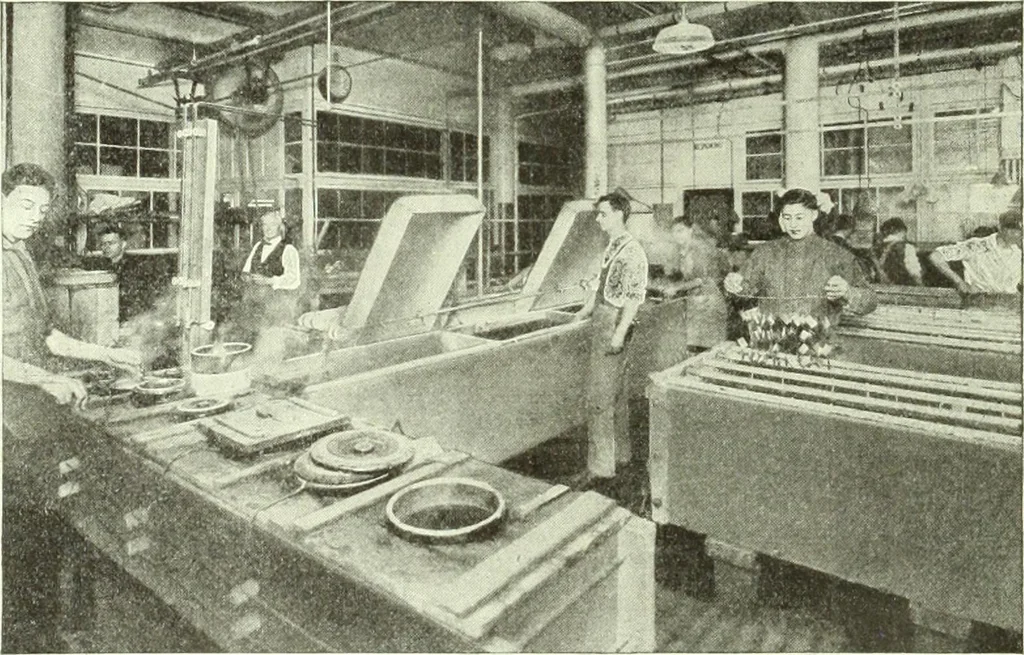 An illustration from Men's wear of Canada (January-December 1920), 1920, leaf 97