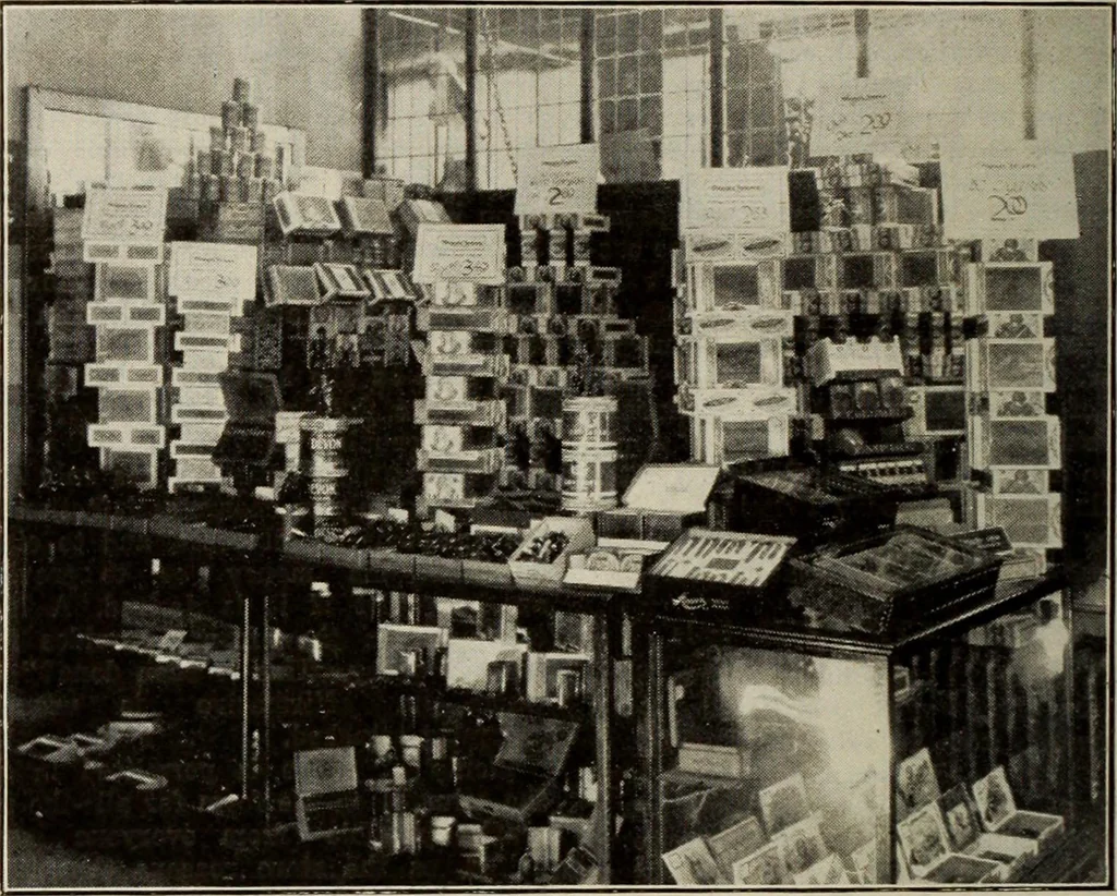 An illustration from Men's wear of Canada (January-December 1921), 1921, leaf 723