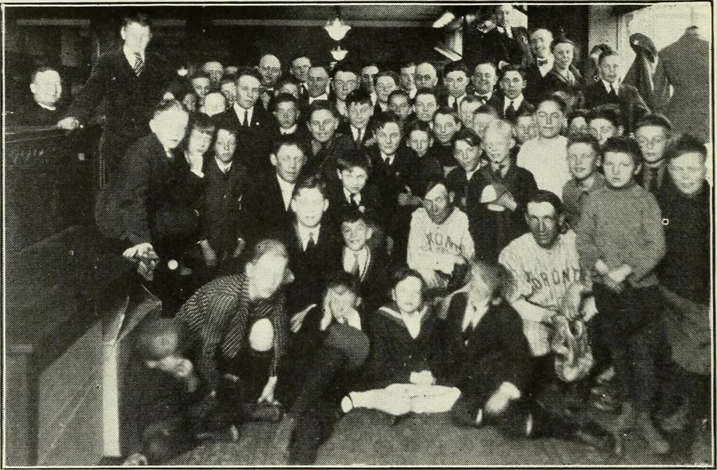 An illustration from Men's wear of Canada (January-December 1922), 1922, leaf 337