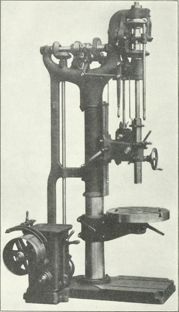 An illustration from Methods of machine shop work : for apprentices and students in technical and trade schools, 1914, leaf 211