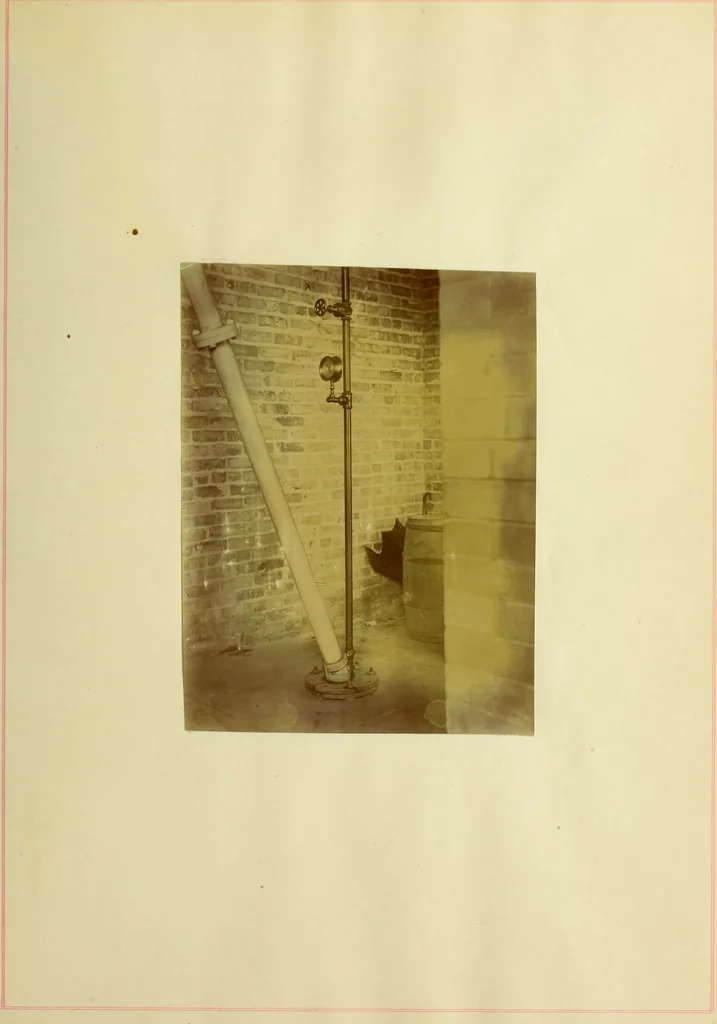 An illustration from Methods of pumping water from deep wells, 1903, leaf 50